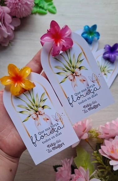 100 Cards para Presilha Dia das Mulheres