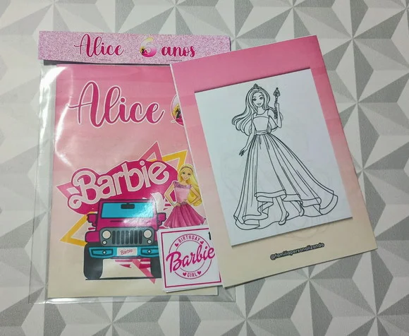 Álbum de Figurinhas e Livro de Colorir Barbie - 15x21