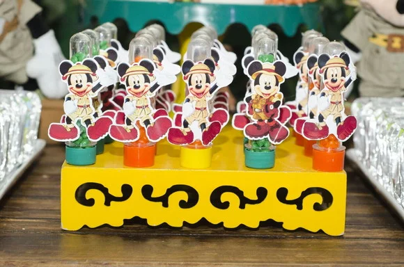 Aplique de Tubete - Mickey Safari