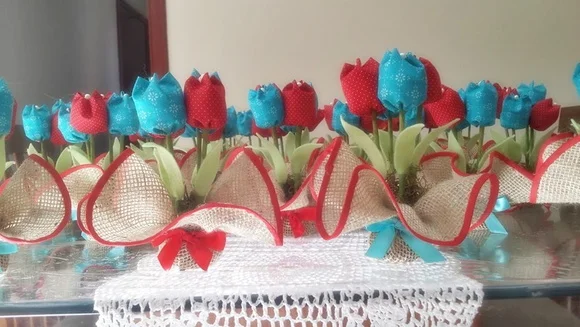 Arranjos de tulipas