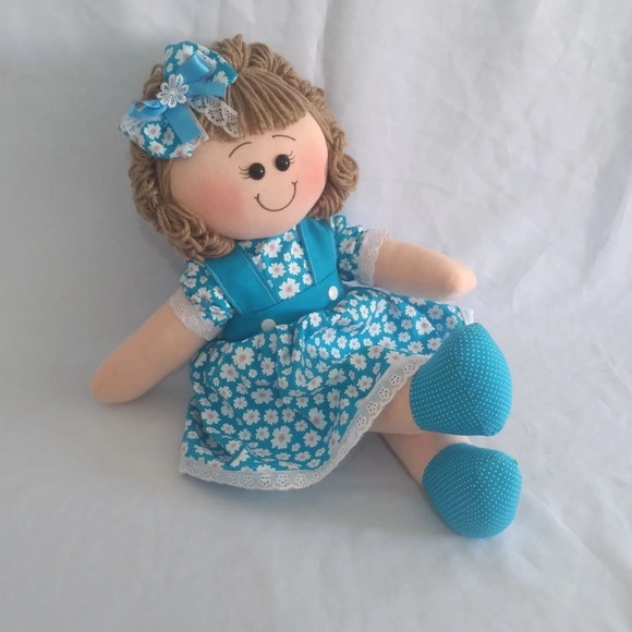 Boneca de Pano Lily