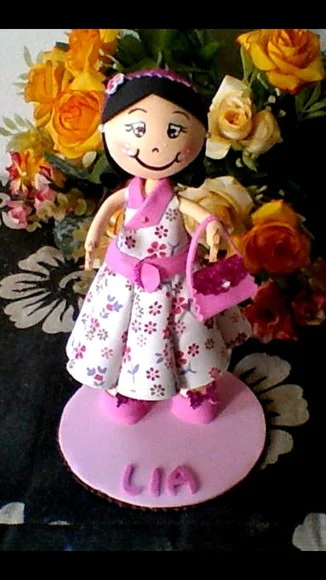 Bonequinha em EVA 3D