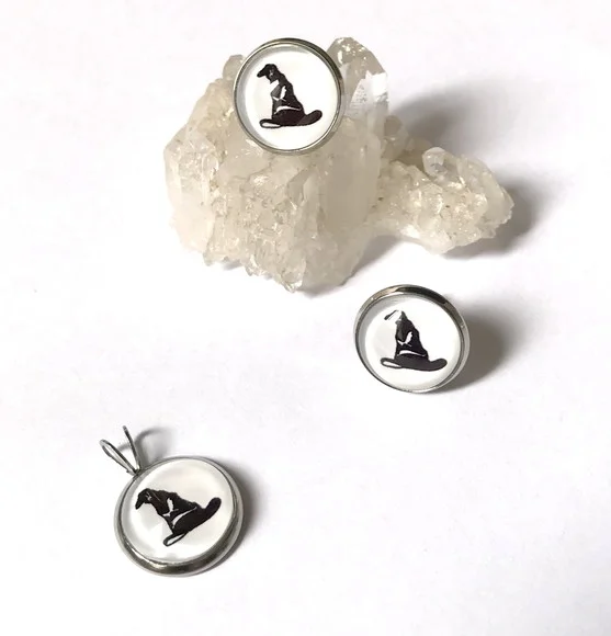 Conjunto Brinco e Pingente Aço Inox Cabochão Chapeu de Bruxa