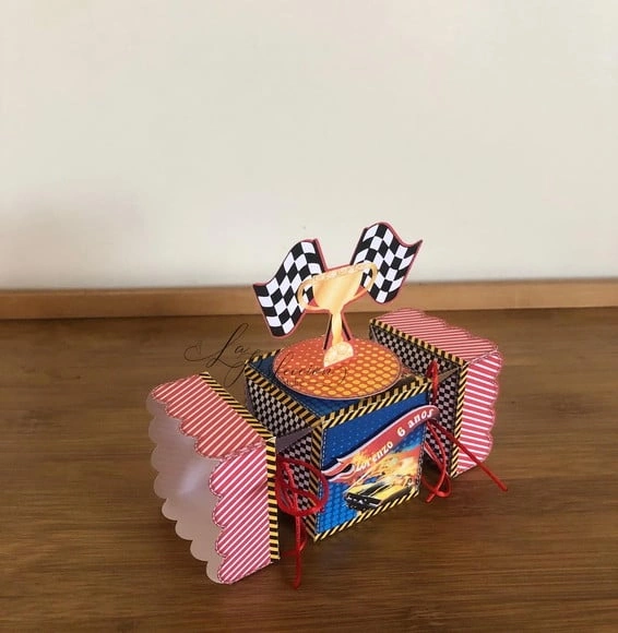 Caixa Bala Hotwheels