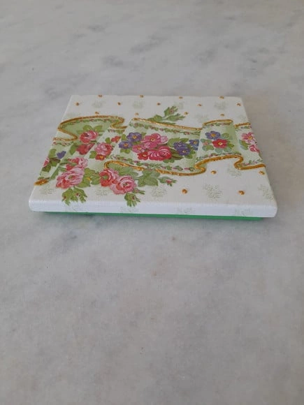 Caixa em mdf para Joia/bijuteria Branca e Verde Floral