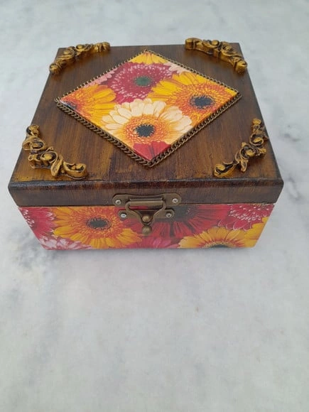 Caixa em mdf para Joia/bijuteria Floral Envelhecida