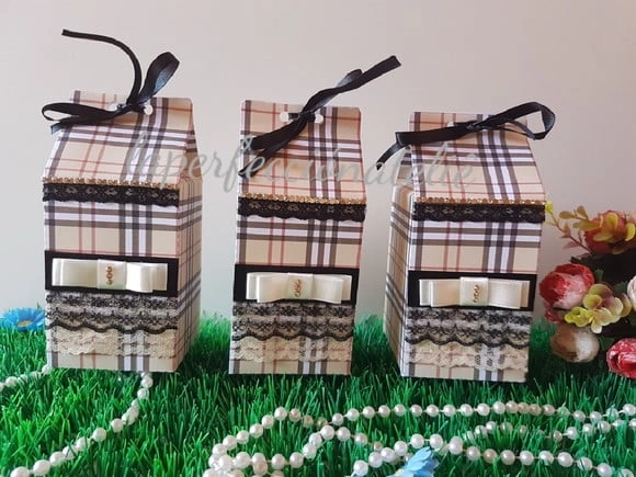 Caixa milk burberry