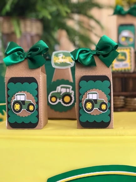 10 Caixa Milk John Deere