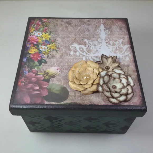 Caixa Multiuso em MDF Decorada Scrapdecor