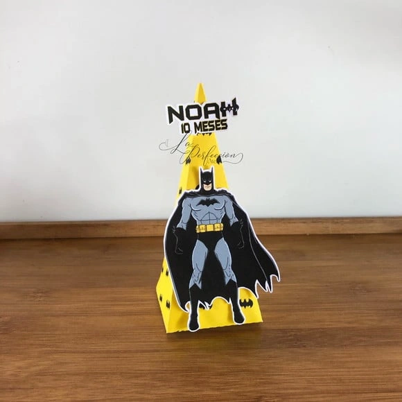 Caixa Pirâmide Batman