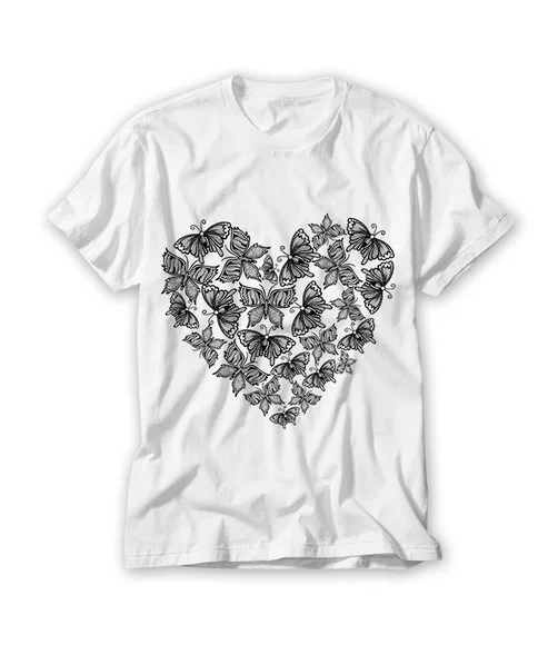 Camiseta Feminina Coração de Borboletas