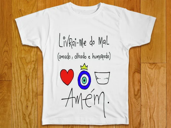 Camiseta Livrai Me do Mal
