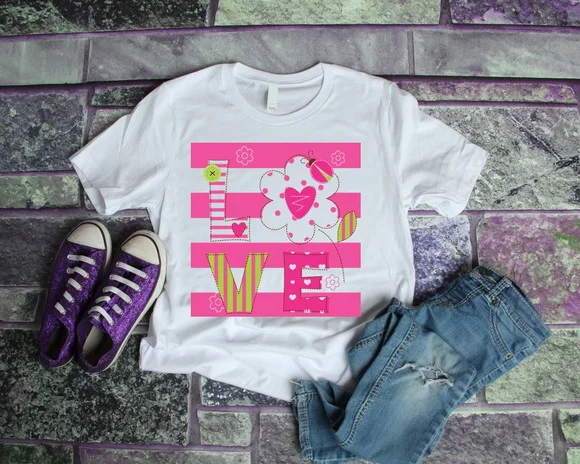 Camiseta Love