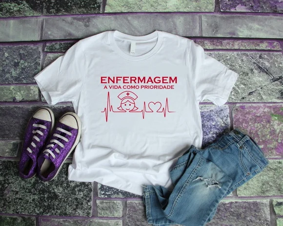Camiseta Profissão Enfermagem