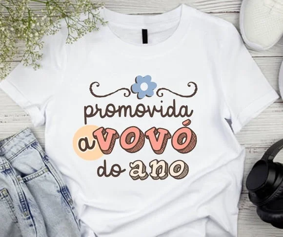 Camiseta Promovida a Vovó do Ano