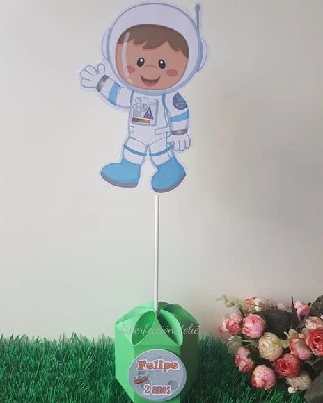 Centro de Mesa Astronauta