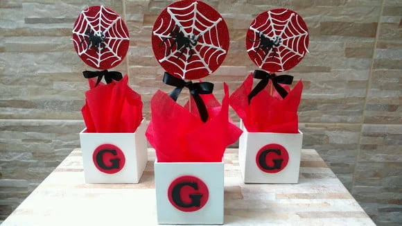 Centro de Mesa Homem Aranha
