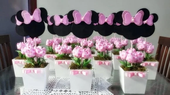 Centro de Mesa Minnie Cachepô