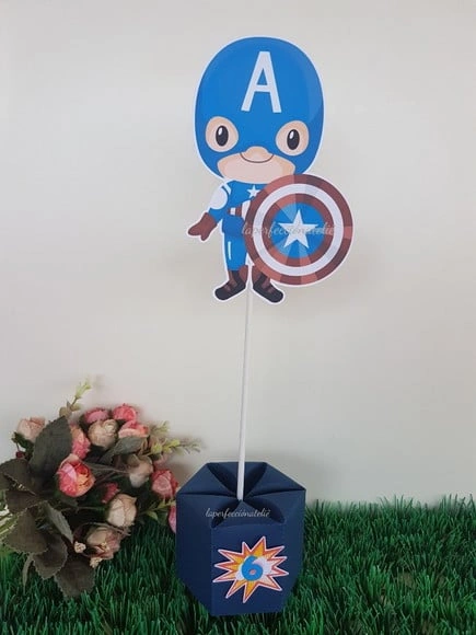 Centro de Mesa Capitão América