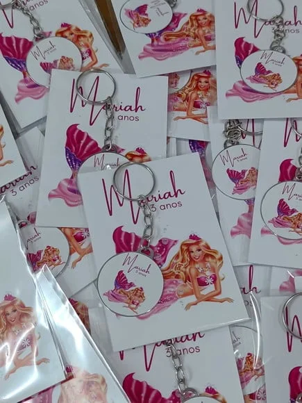 Chaveiro Adesivado Barbie + Card e Embalagem