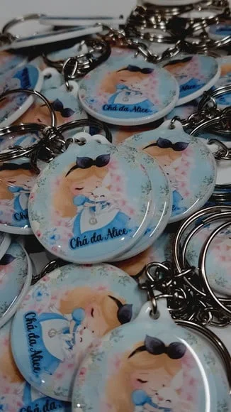 Chaveiro Alice no Pais das Maravilhas -