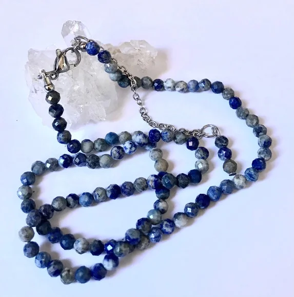 Choker Colar com Sodalitas Facetadas e Aço Inox
