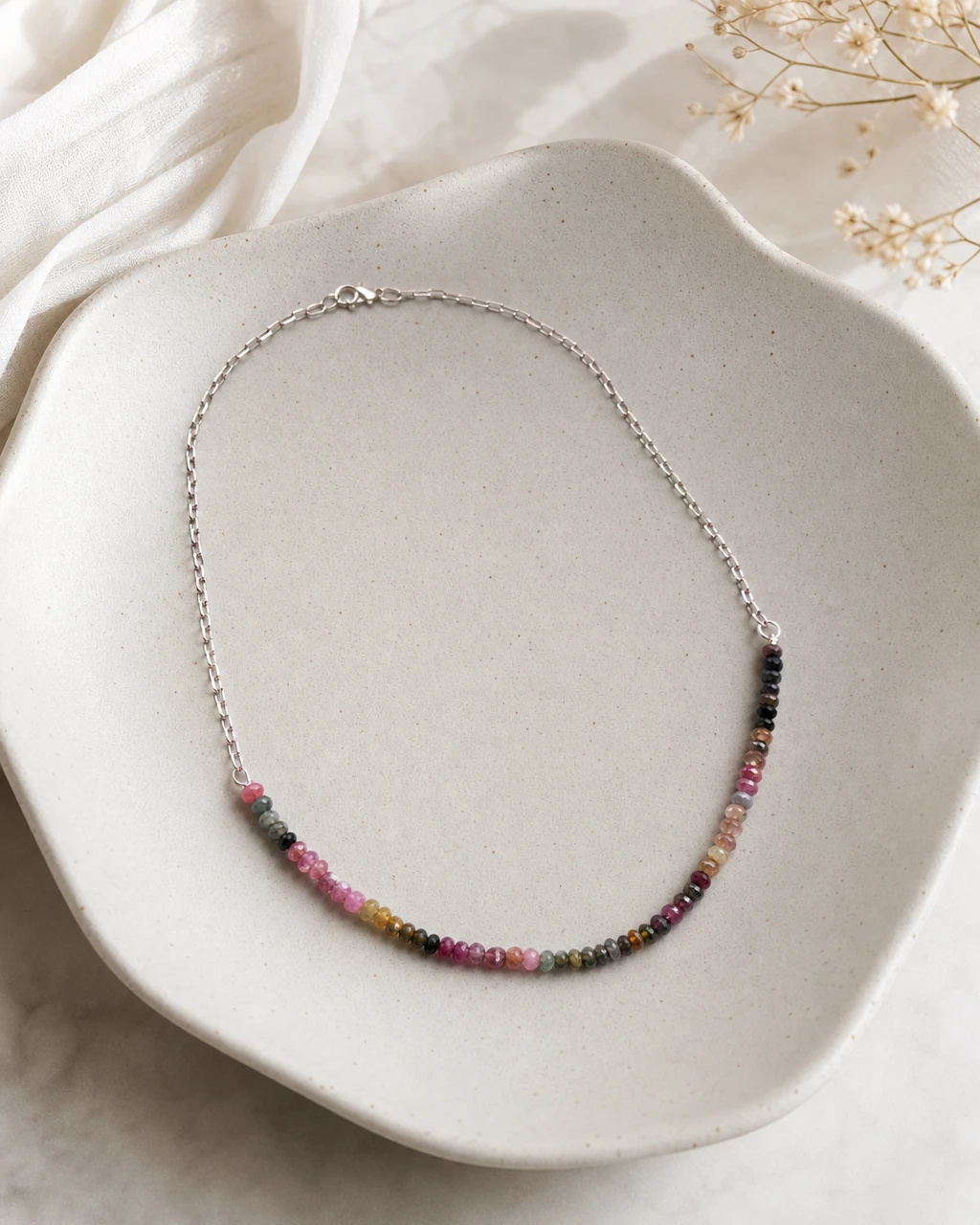 Choker Delicado de Turmalinas Naturais e Prata 925 – Elegância Minimalista