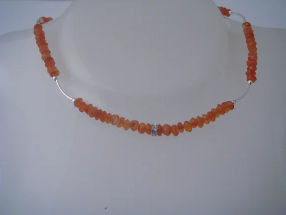 Colar de Cornalina Facetadas Natural