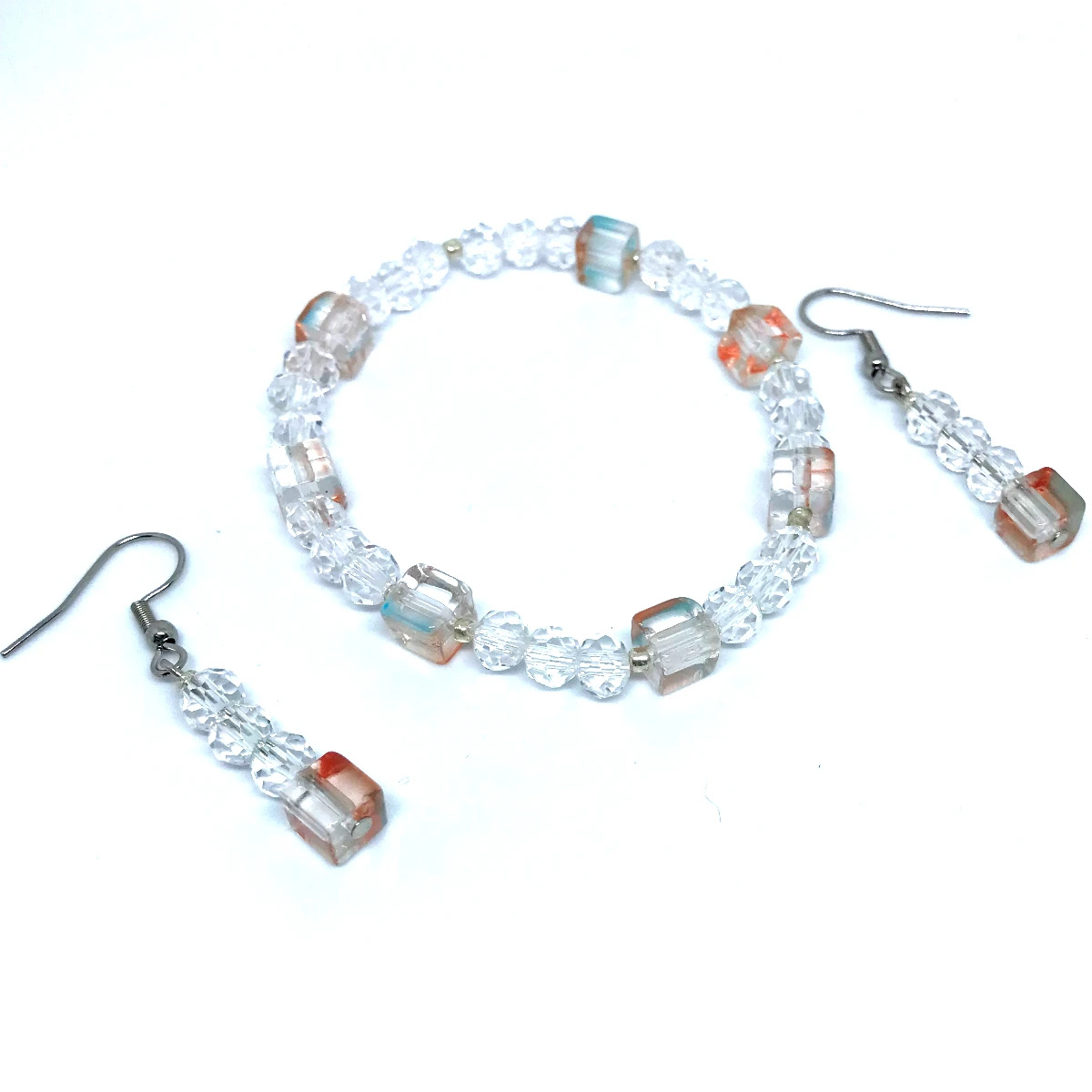 Conjunto Exclusivo de Pulseira e Brincos com Cristais Dadinho e Facetado
