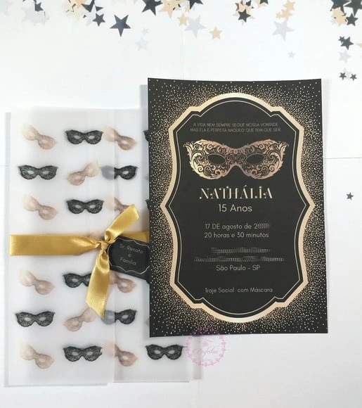 Convite de Papel Vegetal Baile de Máscaras Preto e Dourado