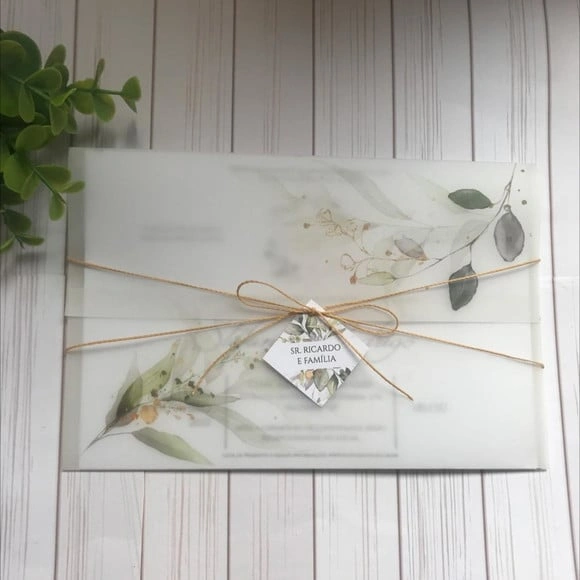Convite de Casamento Papel Vegetal Folhagem Verde e Dourada