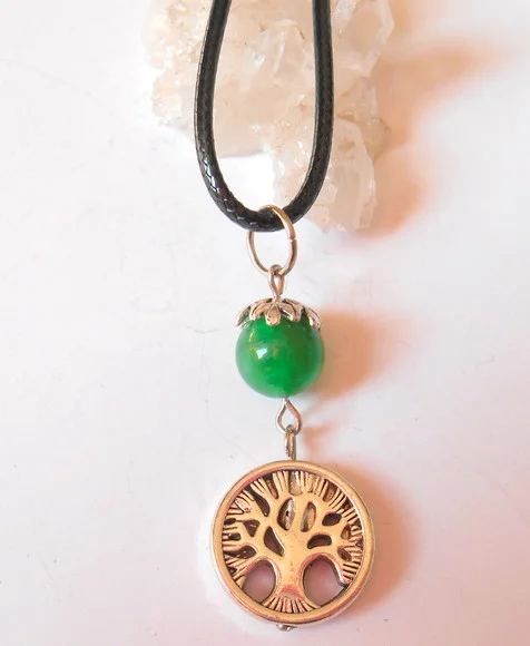cordão colar com ágata verde e arvore da vida