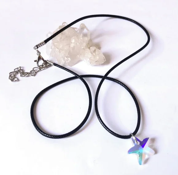 Cordão Colar com Estrela de Cristal com Efeito Ab