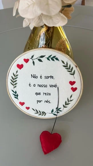 Dia das Mães 2026 - Nossa Vó Reza Por Nós