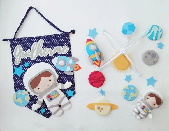Flâmula + Móbile Musical Astronautas, Foguetes e Planetas