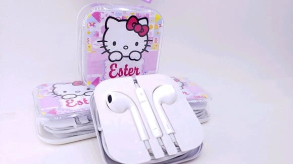 Fone de Ouvido Hello Kitty na Caixinha