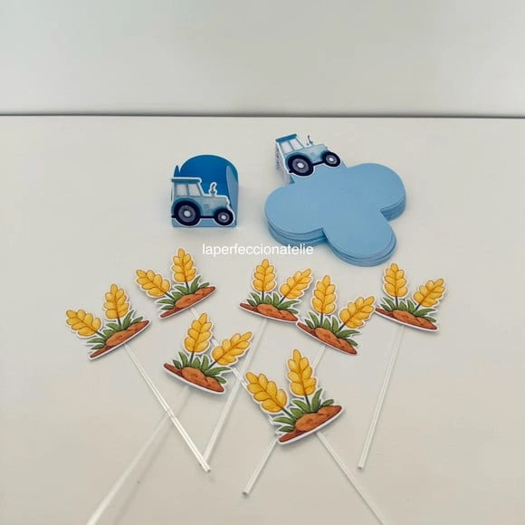 Forminhas e Toppers Docinhos Fazendinha/trator