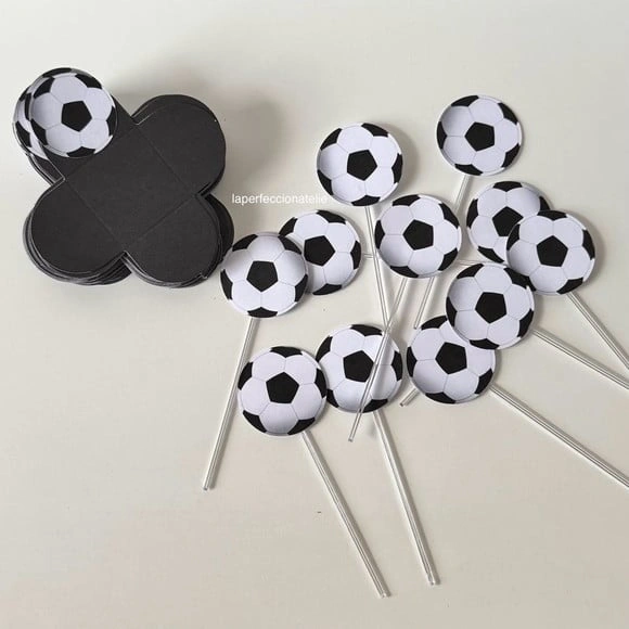 Forminhas e Toppers Docinhos Futebol