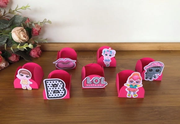 Forminhas Personalizadas Lol Surprise