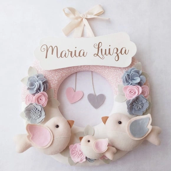 Guirlanda Passarinhos de Feltro Cinza e Rosa - Maria Luiza
