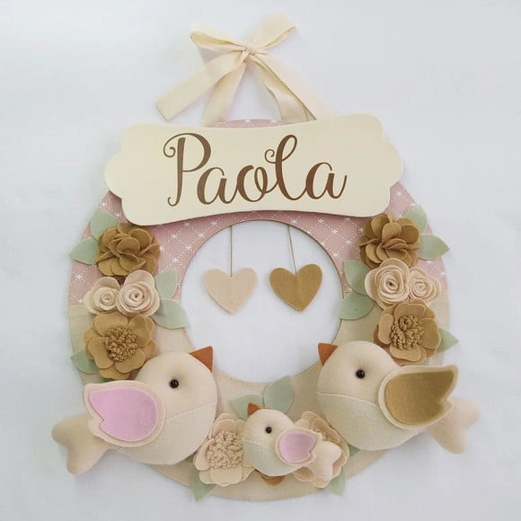 Guirlanda Porta de Maternidade Passarinhos Nude - Paola