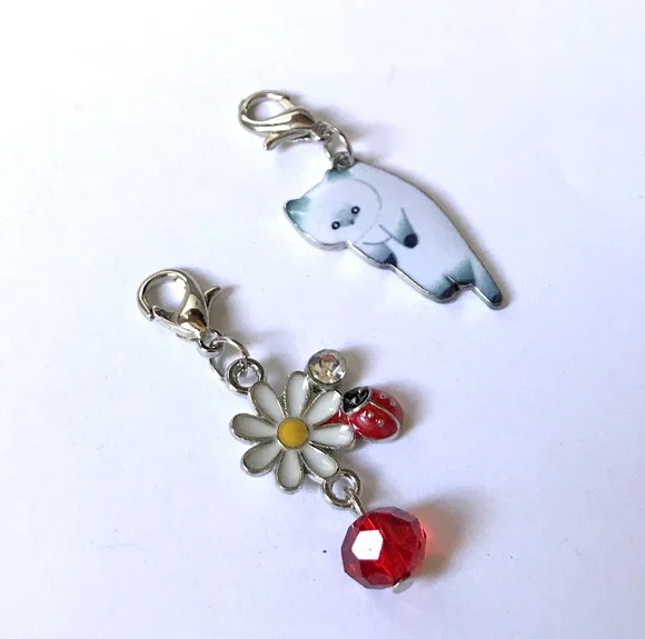 Kit 2 Pingente com Gato para Colar, Pulseira, Tornozeleira