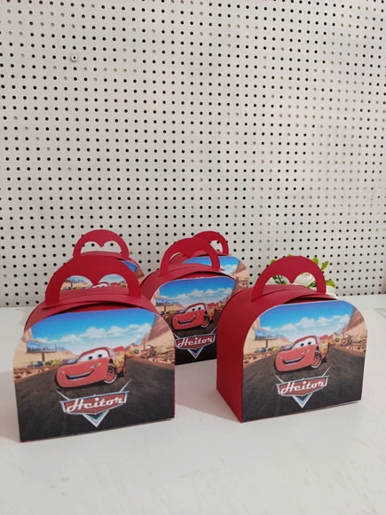Kit Pegue e Monte: Caixa Maletinha do Carros - Mcqueen