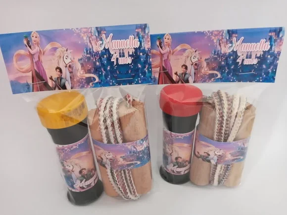 Kit Corda de Pular e Bolinha de Sabão Enrolados
