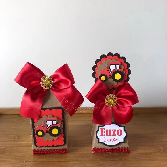 Kit Festa Trator (2 Itens)