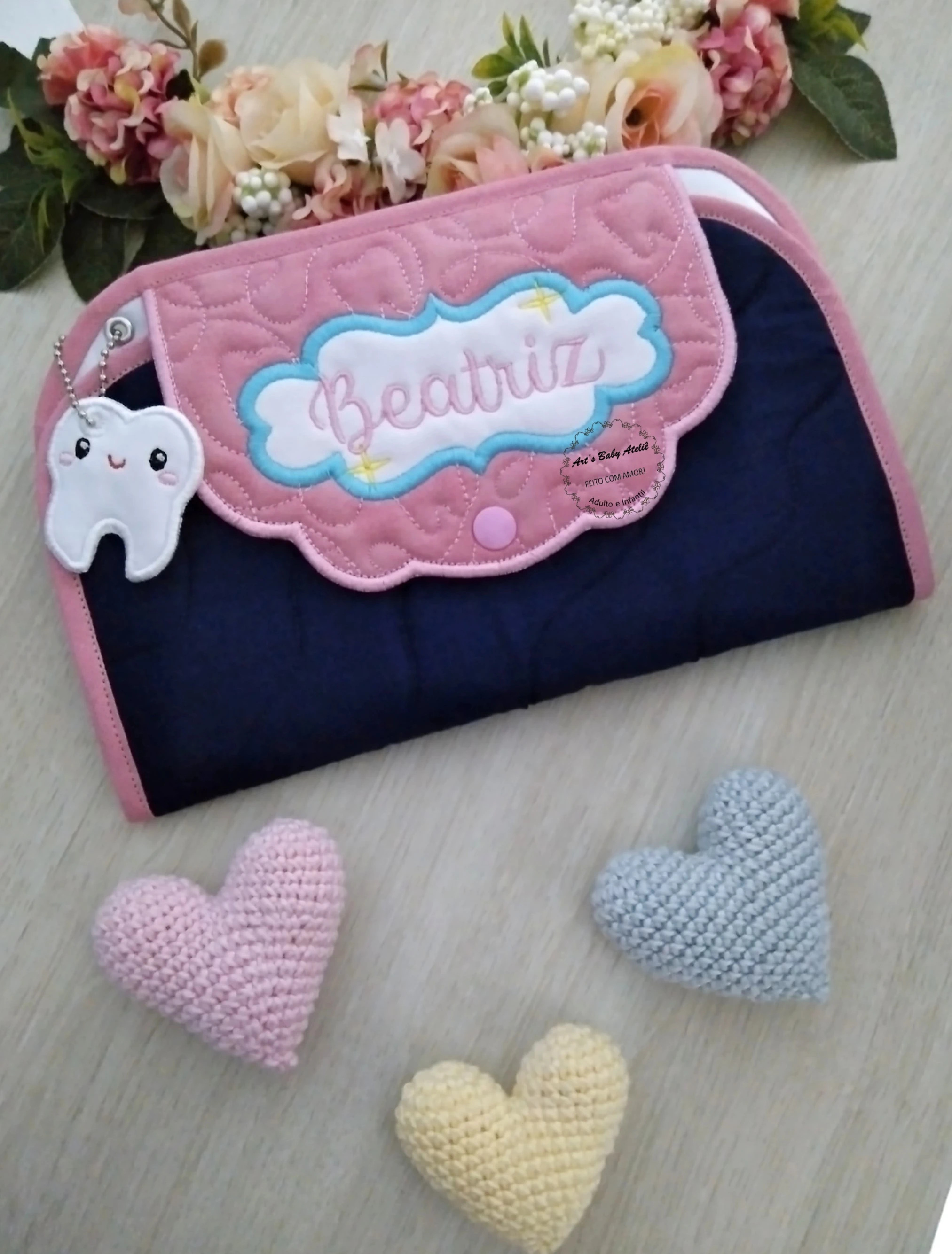 Kit Higiene Escolar Infantil Personalizado com Nome Bordado | Porta Escova, Pasta de Dente e Toalhinha Impermeável