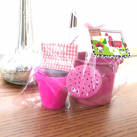 Kit Jardinagem Fazendinha