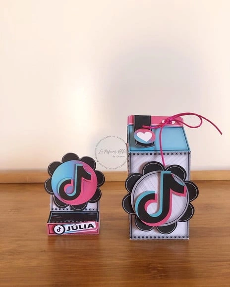 Kit tik tok