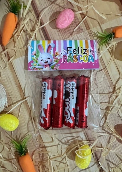 Lapela com Saquinho Páscoa