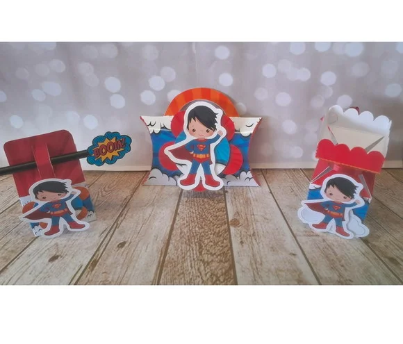 Lembrancinha de Aniversário Super Homem Superman 60 Itens